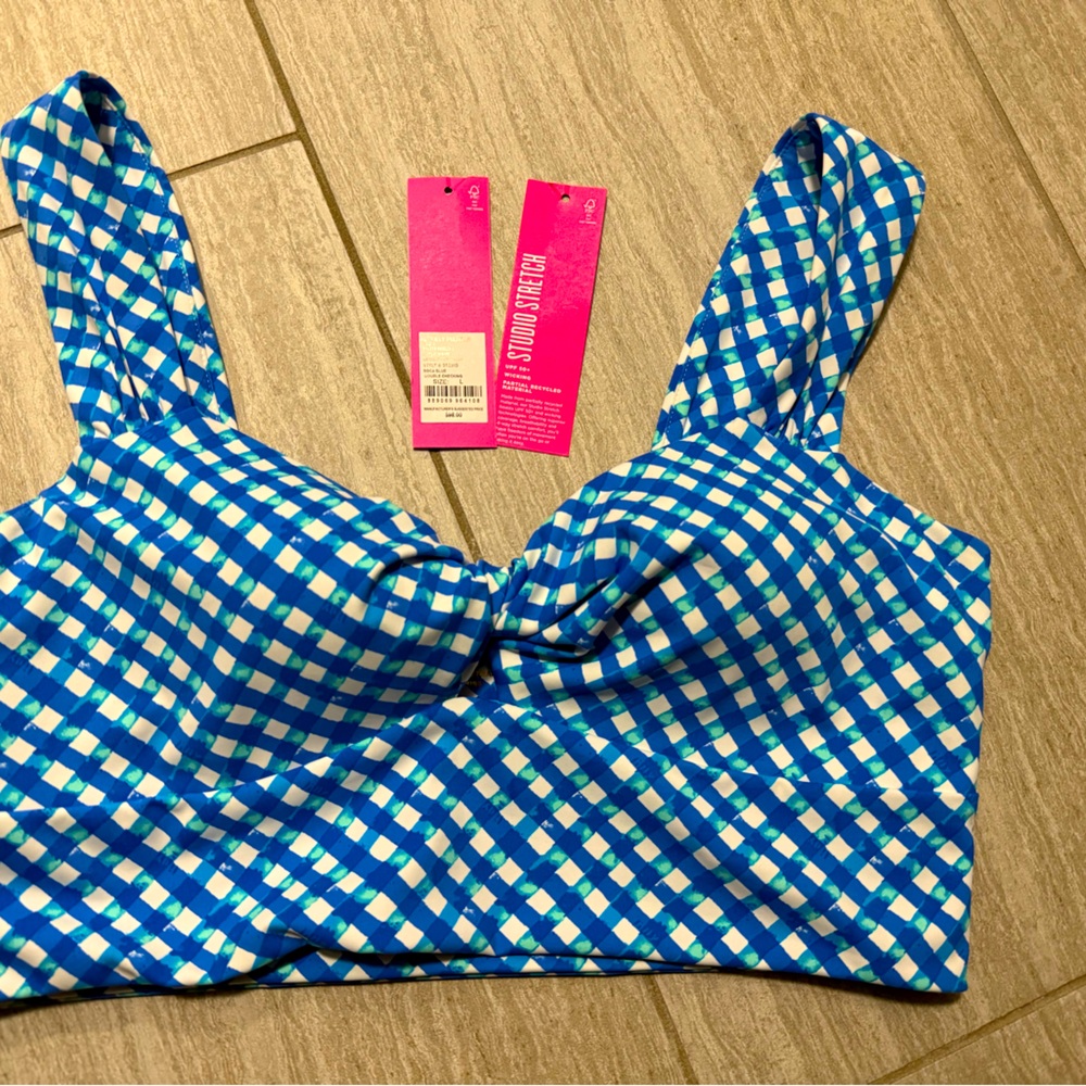Lily Pulitzer sports bra size large new without tags